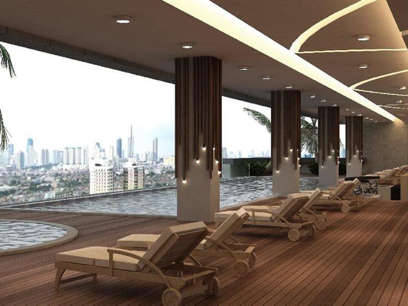 Aston Gresik Hotel & Conference Center Екстер'єр фото